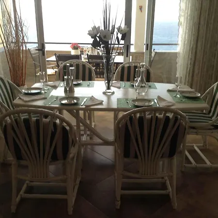 아파트 Wavewatch Terrace *
